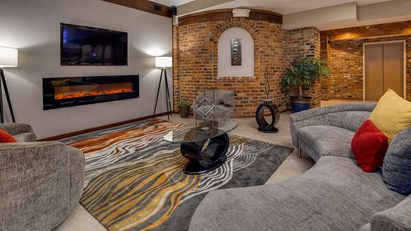  - Best Western Plus Governors Inn Richmond