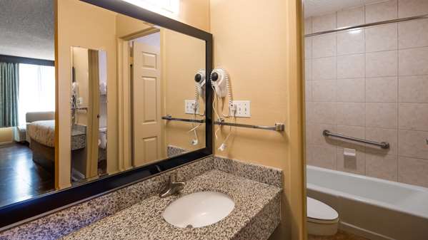  - Best Western Inn Fredericksburg - I-95, Exit 130
