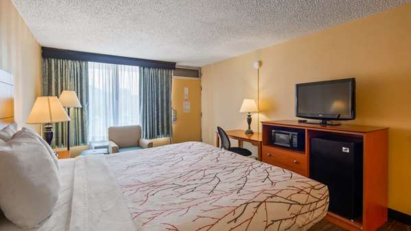  - Best Western Inn Fredericksburg - I-95, Exit 130