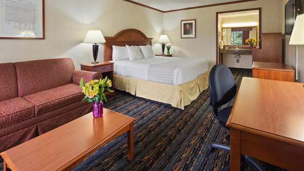  - Best Western Fairfax Hotel - I-66, Exit 60