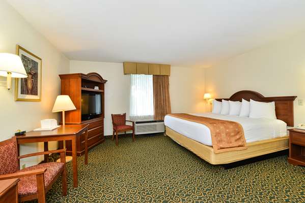  - SureStay Plus by Best Western Wytheville - I-77, Exit 41