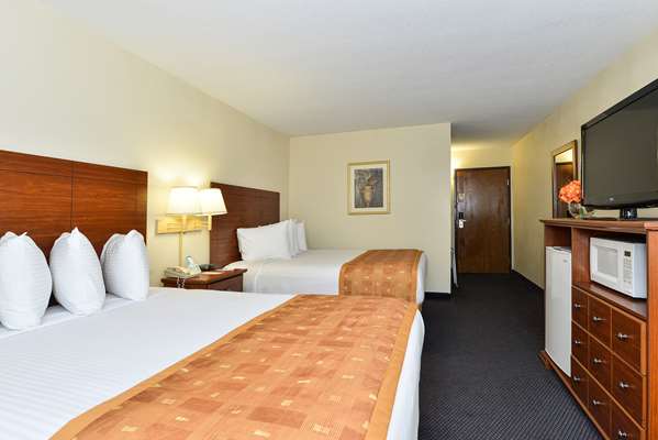 - SureStay Plus by Best Western Wytheville - I-77, Exit 41