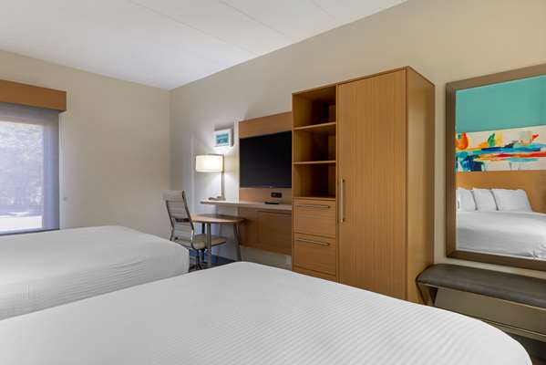  - Best Western Plus Executive Hotel Richmond - I-64, Exits 183 &183C