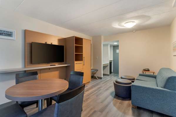  - Best Western Plus Executive Hotel Richmond - I-64, Exits 183 &183C