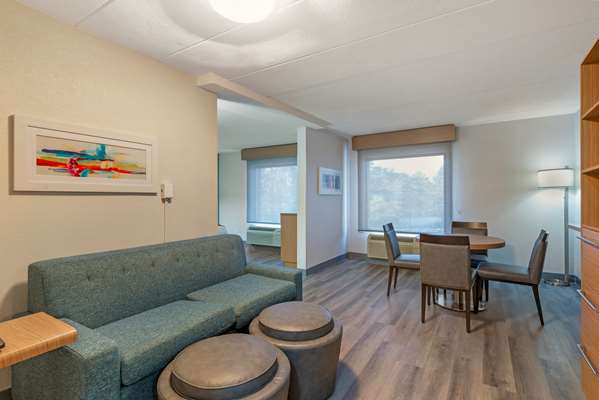  - Best Western Plus Executive Hotel Richmond - I-64, Exits 183 &183C