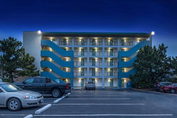 Exterior view - Best Western Plus Holiday Sands Inn & Suites Norfolk