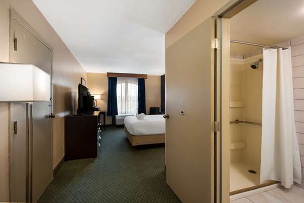  - Best Western Hotel Springfield Mall Springfield - I-95 & I-495, Exit 169