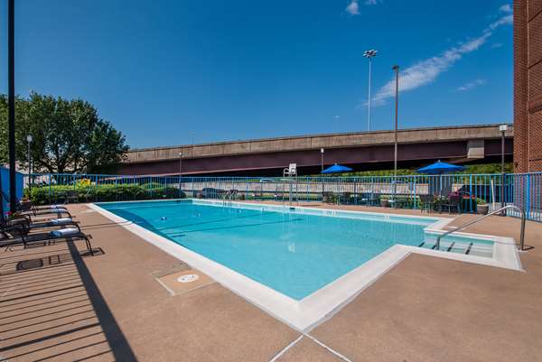 Pool - Best Western Hotel Springfield Mall Springfield - I-95 & I-495, Exit 169