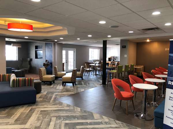  - Best Western Plus Newport News Inn & Suites - I-64, Exit 255