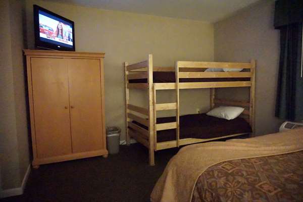 Suite - Best Western Chincoteague Island Hotel