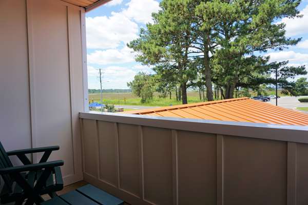 Suite - Best Western Chincoteague Island Hotel