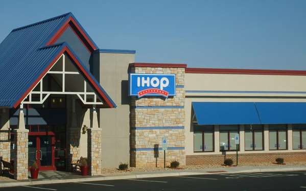 Restaurant - Best Western Plus Crossroads Inn & Suites Gordonsville