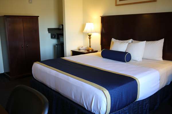  - Best Western Plus Crossroads Inn & Suites Gordonsville