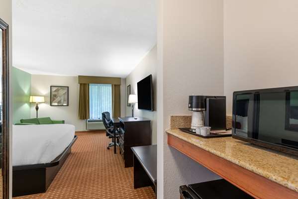  - Best Western Plus Hopewell Inn - I-295, Exit 9