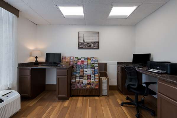 Conference Area - Best Western Hampton Coliseum Inn