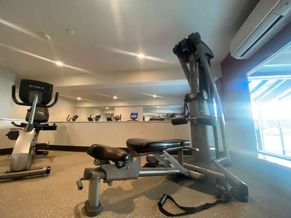 Fitness/ Exercise Room - Best Western Seattle Airport Hotel SeaTac