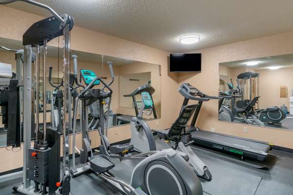 Fitness/ Exercise Room - Best Western Plus Harbor Plaza Hotel Oak Harbor