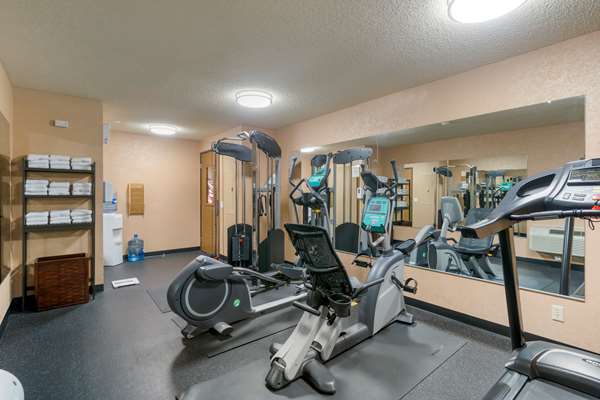 Fitness/ Exercise Room - Best Western Plus Harbor Plaza Hotel Oak Harbor