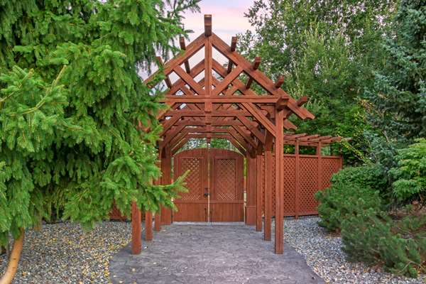 Exterior view - Best Western Plus Harbor Plaza Hotel Oak Harbor