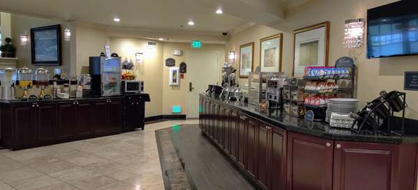 Amenities - Best Western Premier Plaza Hotel & Conference Center Puyallup