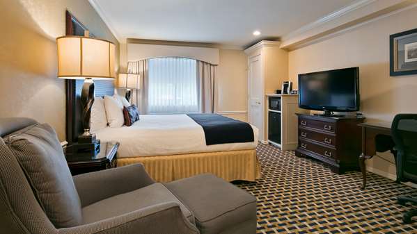  - Best Western Premier Plaza Hotel & Conference Center Puyallup