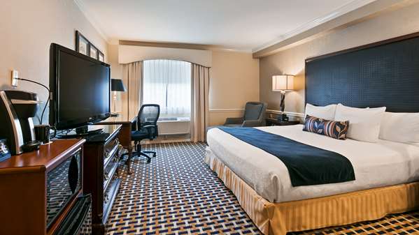  - Best Western Premier Plaza Hotel & Conference Center Puyallup