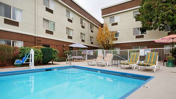 Pool - Best Western Sky Valley Inn Monroe