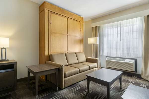  - Best Western Plus The Inn at Horse Heaven Prosser