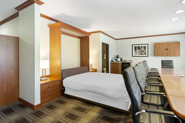  - Best Western Plus The Inn at Horse Heaven Prosser