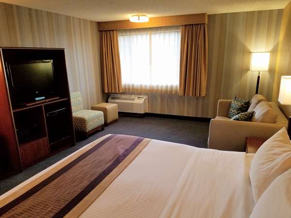  - Best Western Cascadia Inn Everett - I-5, Exit 194