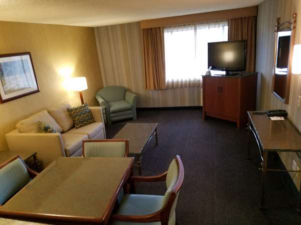 Suite - Best Western Cascadia Inn Everett - I-5, Exit 194