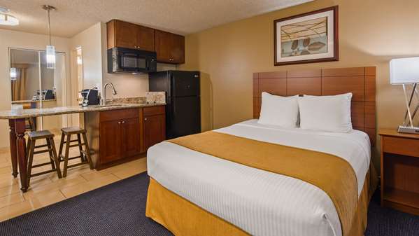  - Best Western Cascadia Inn Everett - I-5, Exit 194