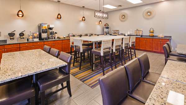 Amenities - Best Western Cascadia Inn Everett - I-5, Exit 194