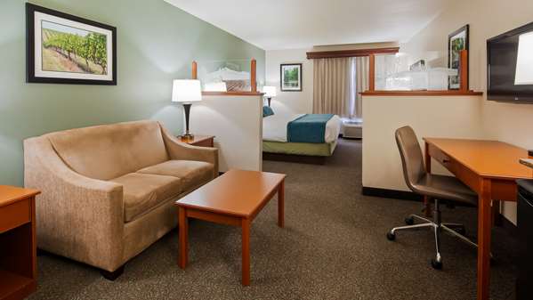  - Best Western Plus Walla Walla Suites Inn