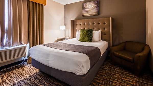  - Best Western Plus Peppertree Airport Inn Spokane - I-90, Exit 276