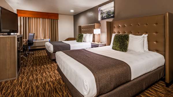  - Best Western Plus Peppertree Airport Inn Spokane - I-90, Exit 276