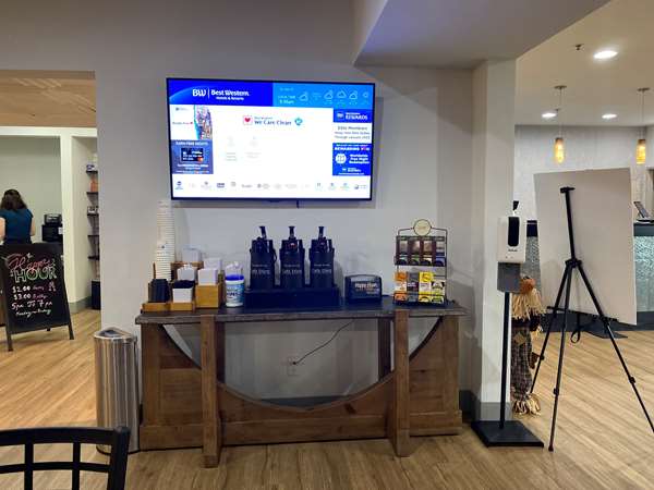  - Best Western Plus Peppertree Airport Inn Spokane - I-90, Exit 276