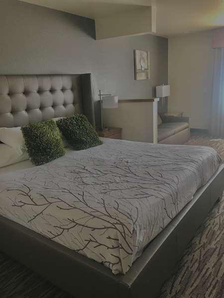  - Best Western Plus Peppertree Airport Inn Spokane - I-90, Exit 276