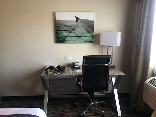  - Best Western Plus Peppertree Airport Inn Spokane - I-90, Exit 276