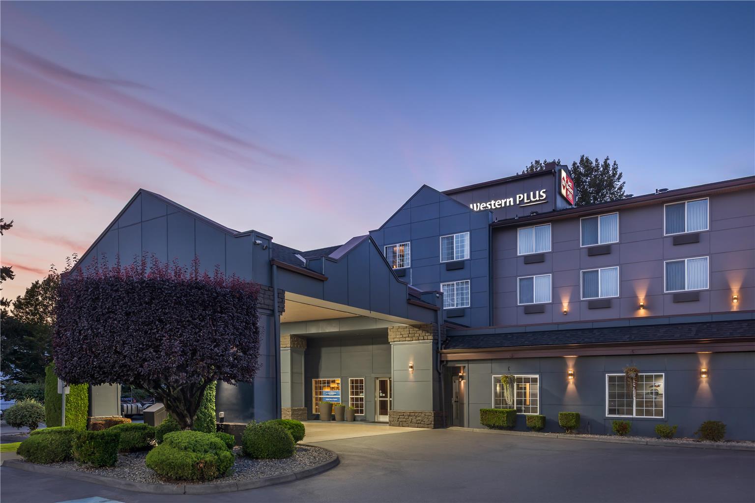Best Western Plus Peppertree Auburn Inn