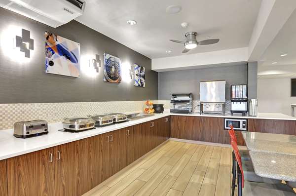 Amenities - Best Western Plus Executive Residency Navigator Inn & Suites Everett