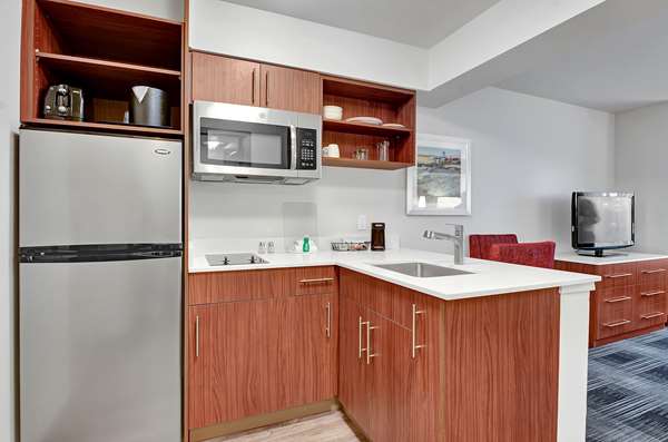  - Best Western Plus Executive Residency Navigator Inn & Suites Everett