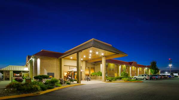 Exterior view - Best Western Plus Ahtanum Inn Yakima - I-82, Exit 36