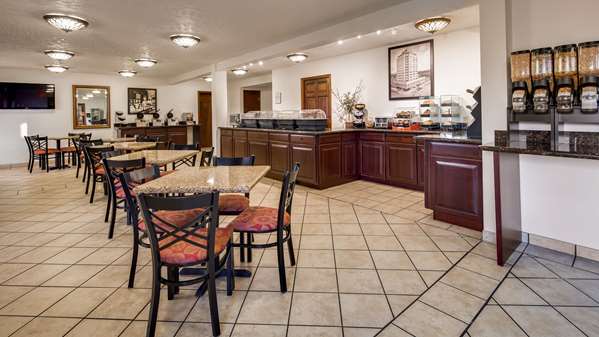 Amenities - Best Western Plus Ahtanum Inn Yakima - I-82, Exit 36