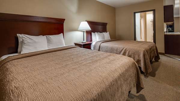  - Best Western Plus Ahtanum Inn Yakima - I-82, Exit 36