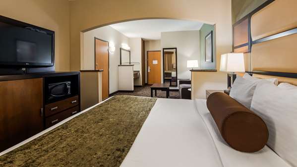  - Best Western Plus Vancouver Mall Hotel & Suites - I-205, Exit 30