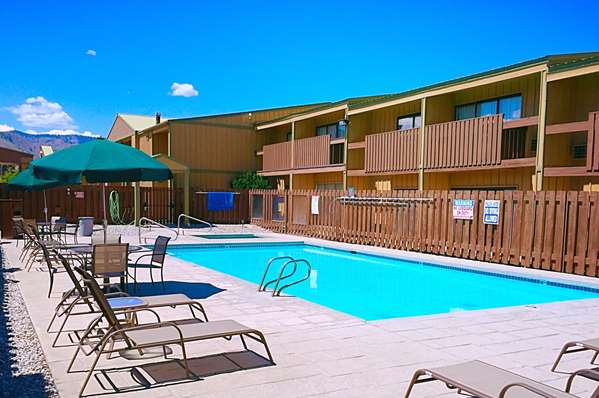 Pool - Best Western Chieftain Inn Wenatchee