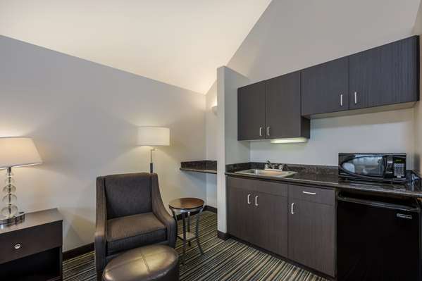 - Best Western Alderwood Inn Lynnwood - I-5, Exit 181