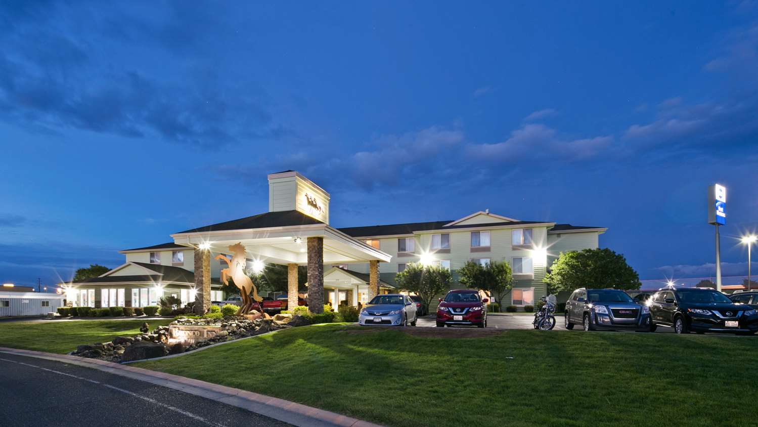 Best Western Plus Bronco Inn Ritzville, WA See Discounts