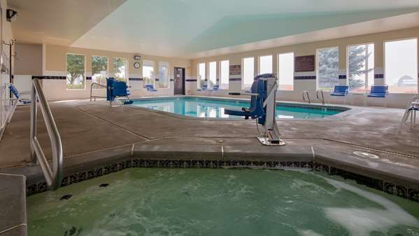 Pool - Best Western Plus Bronco Inn Ritzville - I-90, Exit 221